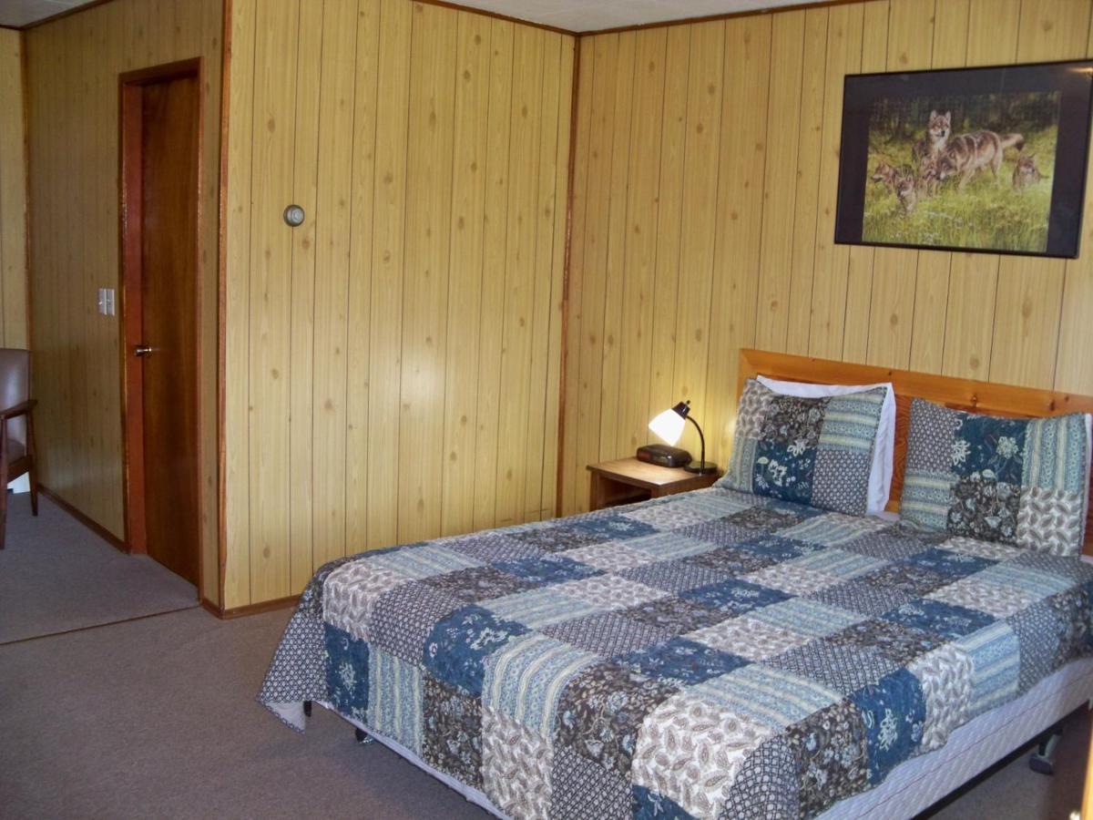 Stardust Motel Хейнс-Джанкшен Экстерьер фото